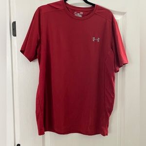 Under armour men’s red heat gear tshirt